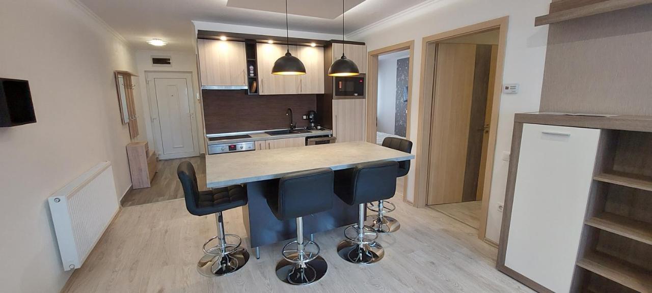 Laguna Beach Apartmanok Siófok Kültér fotó