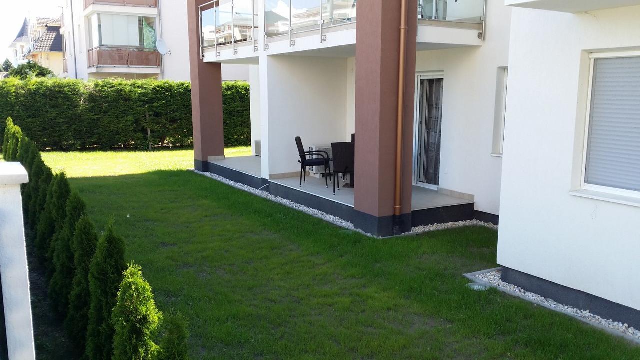 Laguna Beach Apartmanok Siófok Kültér fotó